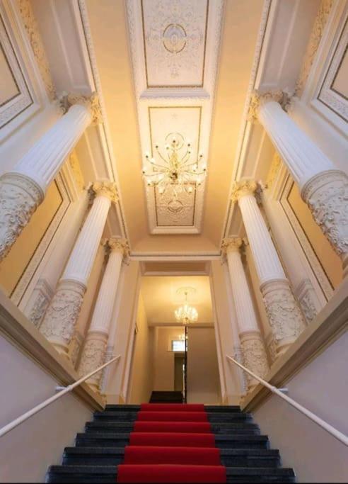 Romantic Apartment In The Center Of Prag Exteriör bild